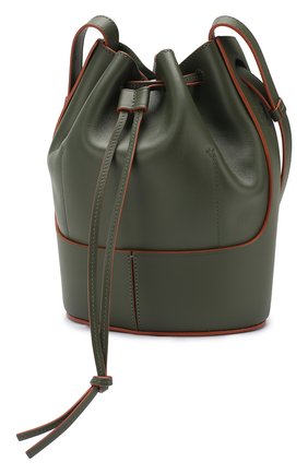 Женская сумка balloon small LOEWE хаки цвета по цене 165500 руб., арт. 326.75AC31 | Фото 3 Женская сумка balloon small LOEWE хаки цвета, арт. 326.75AC31 | Фото 3 (Сумки-технические: Сумки через плечо; Материал: Натуральная кожа; Ремень/цепочка: На ремешке; Размер: small)