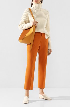 Женские кожаные лоферы TOD’S белого цвета по цене 37900 руб., арт. XXW79A0C030G0C | Фото 2 Женские кожаные лоферы TOD’S белого цвета, арт. XXW79A0C030G0C | Фото 2