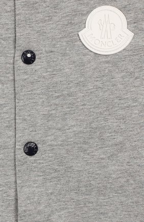 Детское хлопковый комбинезон MONCLER серого цвета по цене 9350 руб., арт. F1-951-8L709-20-8790A | Фото 3 Детское хлопковый комбинезон MONCLER серого цвета, арт. F1-951-8L709-20-8790A | Фото 3