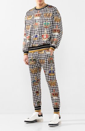 Мужской свитшот DOLCE & GABBANA светло-коричневого цвета по цене 61500 руб., арт. G9QF3T/HSMI0 | Фото 2 Мужской свитшот DOLCE & GABBANA светло-коричневого цвета, арт. G9QF3T/HSMI0 | Фото 2