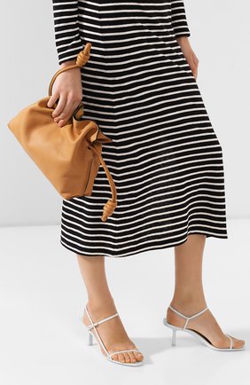 Женский клатч flamenco LOEWE бежевого цвета по цене 147000 руб., арт. A411FC1X01 | Фото 2 Женский клатч flamenco LOEWE бежевого цвета, арт. A411FC1X01 | Фото 2