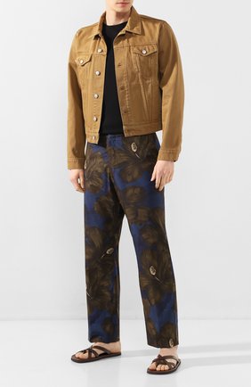 Мужские хлопковые брюки DRIES VAN NOTEN хаки цвета по цене 52050 руб., арт. 201-20920-9003 | Фото 2 Мужские хлопковые брюки DRIES VAN NOTEN хаки цвета, арт. 201-20920-9003 | Фото 2 (Длина (брюки, джинсы): Стандартные; Материал внешний: Хлопок; Случай: Повседневный; Стили: Бохо)