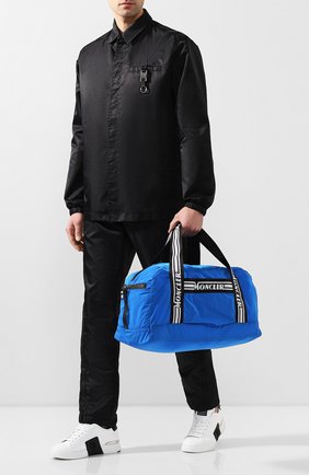 Мужская дорожная сумка MONCLER синего цвета по цене 39000 руб., арт. F1-09A-7A700-00-02SC9 | Фото 2 Мужская дорожная сумка MONCLER синего цвета, арт. F1-09A-7A700-00-02SC9 | Фото 2