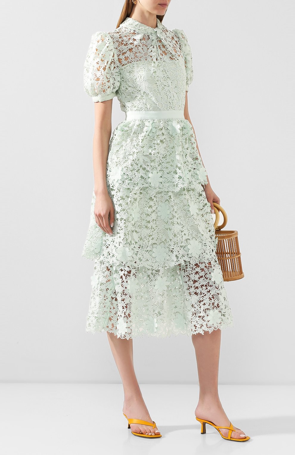 Женское светло-зеленое платье-миди SELF-PORTRAIT — купить за 38400 ...