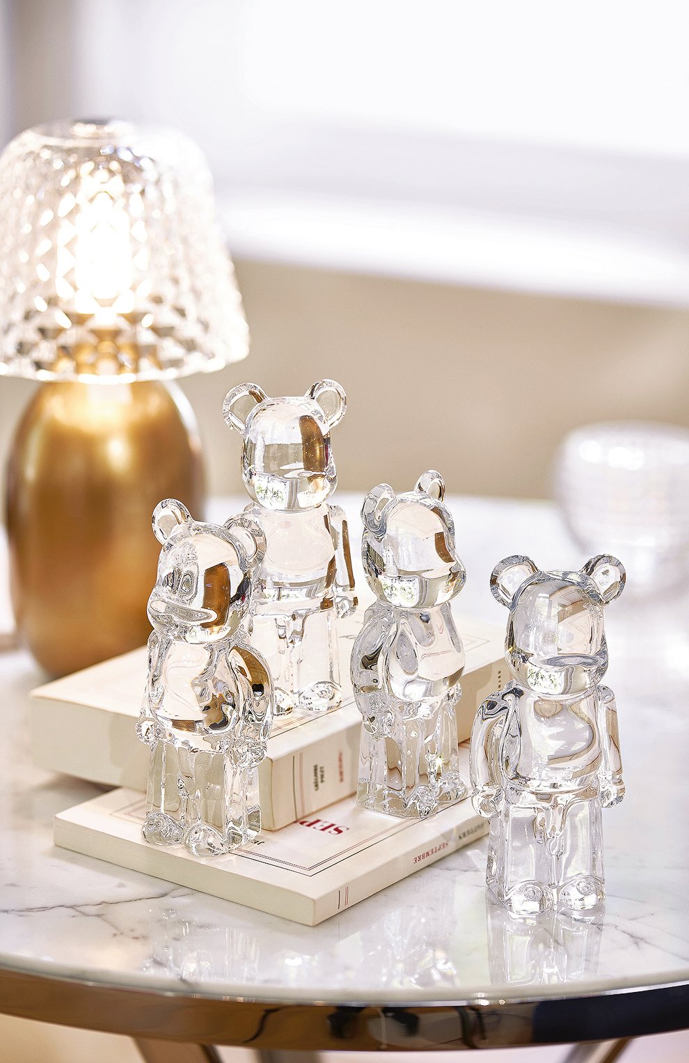 Статуэтка be@rbrick BACCARAT прозрачного цвета по цене 49950 руб., арт. 2 813 551 | Фото 2 Статуэтка be@rbrick BACCARAT прозрачного цвета, арт. 2 813 551 | Фото 2 (Ограничения доставки: fragile-2)
