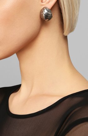 Женские серьги BALENCIAGA серебряного цвета по цене 35600 руб., арт. 599389/TZ99I | Фото 2 Женские серьги BALENCIAGA серебряного цвета, арт. 599389/TZ99I | Фото 2