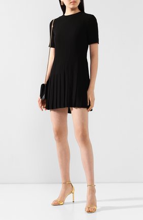 Женское платье из вискозы SAINT LAURENT черного цвета по цене 139500 руб., арт. 613537/Y103W | Фото 2 Женское платье из вискозы SAINT LAURENT черного цвета, арт. 613537/Y103W | Фото 2