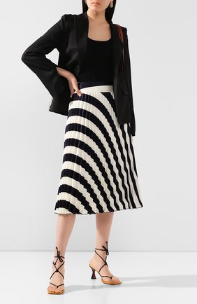 Женский двубортный жакет FILLES A PAPA черного цвета по цене 49450 руб., арт. GRACE PRINT TAIL0RING | Фото 2 Женский двубортный жакет FILLES A PAPA черного цвета, арт. GRACE PRINT TAIL0RING | Фото 2