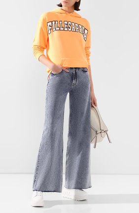Женские джинсы FILLES A PAPA синего цвета по цене 21950 руб., арт. R0ME0 L.32 DENIM | Фото 2 Женские джинсы FILLES A PAPA синего цвета, арт. R0ME0 L.32 DENIM | Фото 2