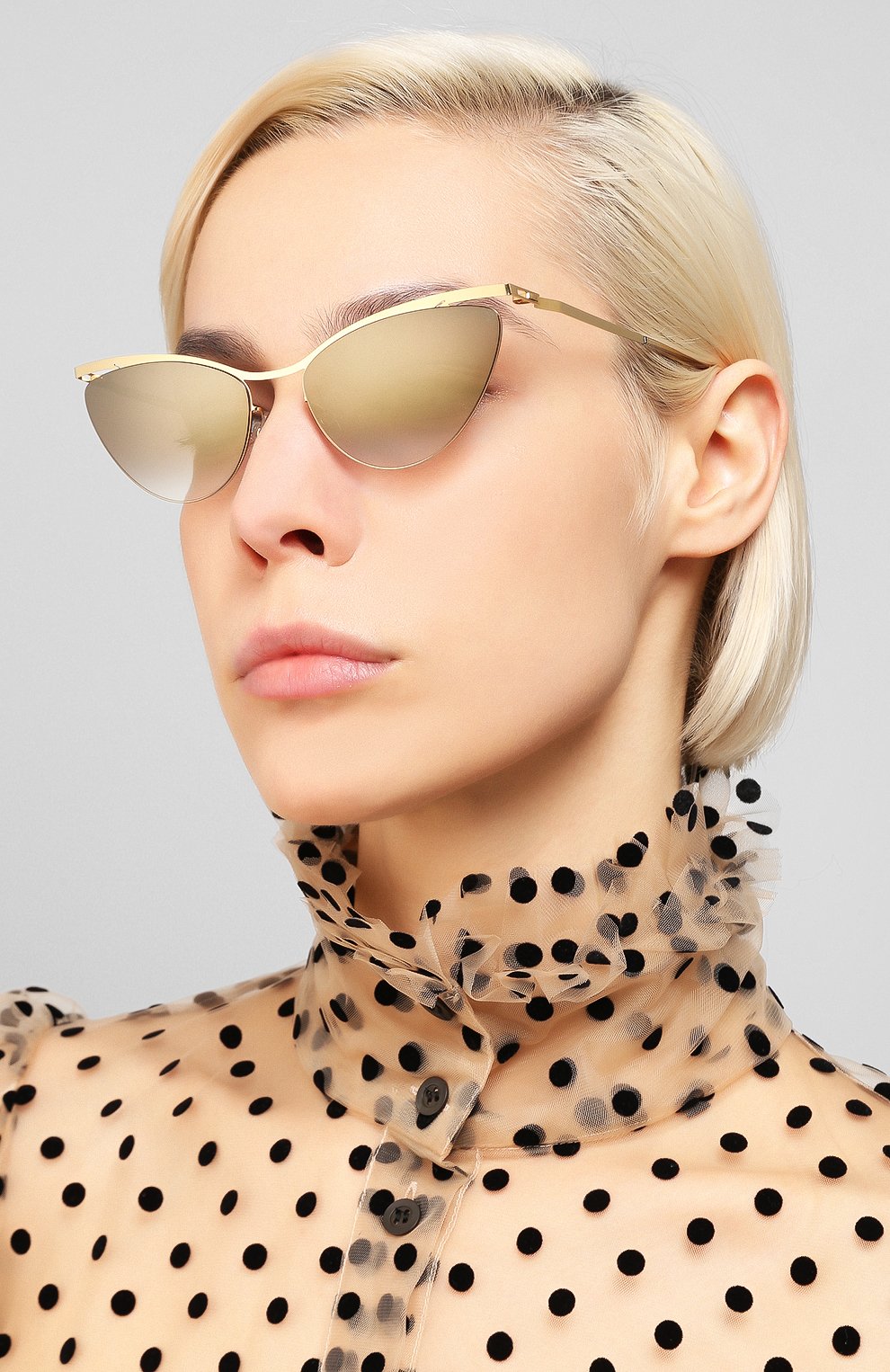 Женские солнцезащитные очки MYKITA золотого цвета по цене 33450 руб., арт. MIZUH0/GL0SSYG0LD | Фото 2 Женские солнцезащитные очки MYKITA золотого цвета, арт. MIZUH0/GL0SSYG0LD | Фото 2