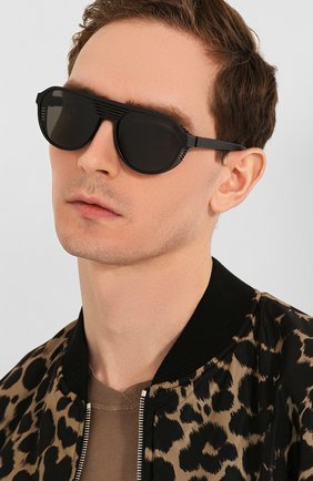 Женские солнцезащитные очки MYKITA MYLON черного цвета по цене 45150 руб., арт. PEAK/PITCH BLACK/DARKGREY S0LID | Фото 3 Женские солнцезащитные очки MYKITA MYLON черного цвета, арт. PEAK/PITCH BLACK/DARKGREY S0LID | Фото 3