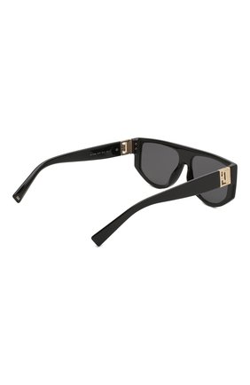 Женские солнцезащитные очки GIVENCHY черного цвета по цене 21200 руб., арт. 7156 807 | Фото 4 Женские солнцезащитные очки GIVENCHY черного цвета, арт. 7156 807 | Фото 4