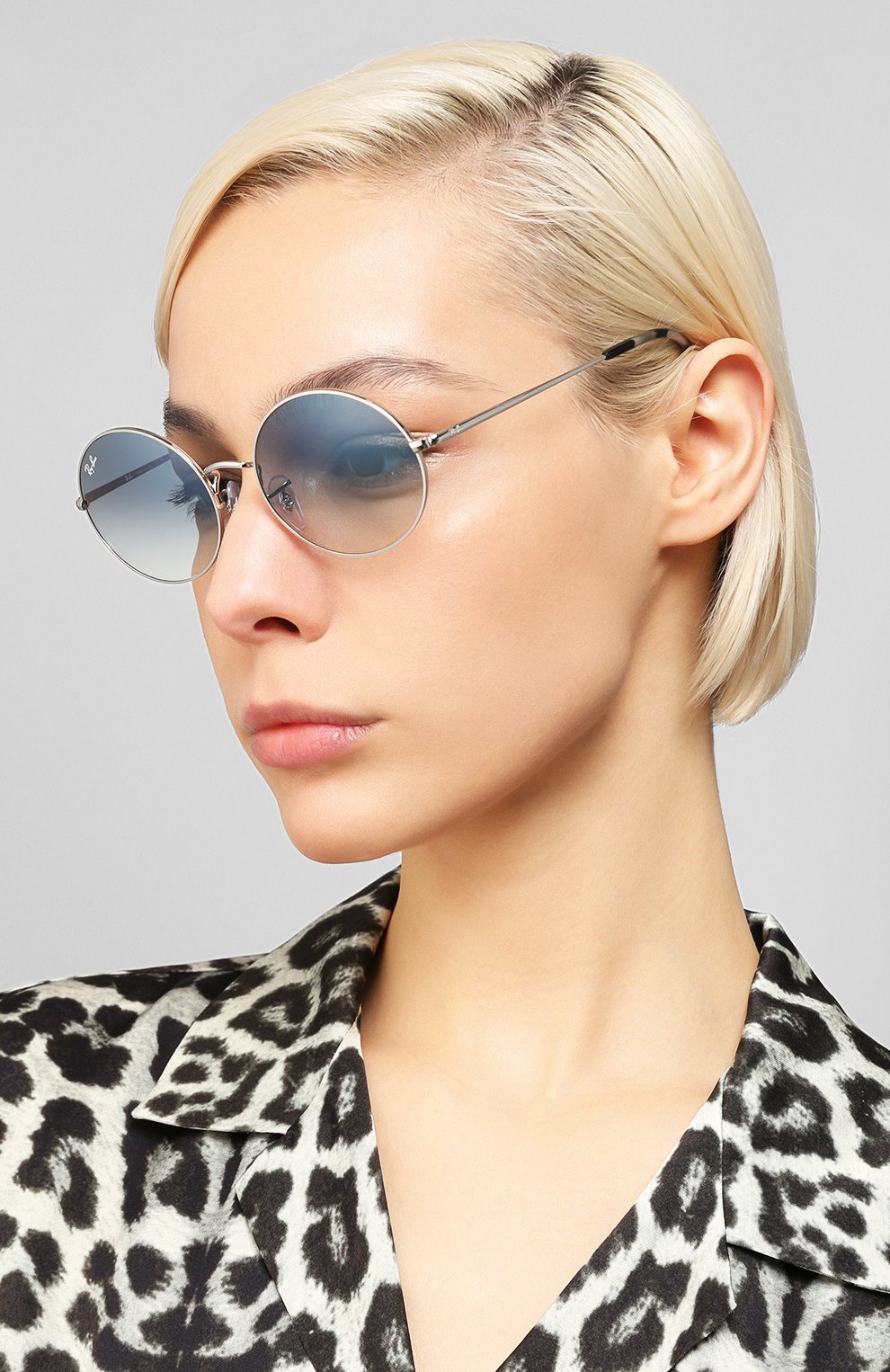 Женские солнцезащитные очки RAY-BAN голубого цвета по цене 11400 руб., арт. 1970-91493F | Фото 2 Женские солнцезащитные очки RAY-BAN голубого цвета, арт. 1970-91493F | Фото 2