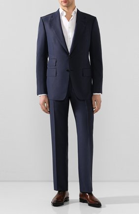 Мужской костюм TOM FORD синего цвета по цене 478500 руб., арт. 717R40/21AA43 | Фото 1 Мужской костюм TOM FORD синего цвета, арт. 717R40/21AA43 | Фото 1 (Материал внешний: Шелк, Шерсть; Рукава: Длинные; Материал подклада: Купро, Шелк; Костюмы М: Однобортный; Стили: Классический; Региональные ограничения белый список (Axapta Mercury): RU)