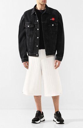 Мужская хлопковая футболка HELMUT LANG черного цвета по цене 17100 руб., арт. K01DM503 | Фото 2 Мужская хлопковая футболка HELMUT LANG черного цвета, арт. K01DM503 | Фото 2