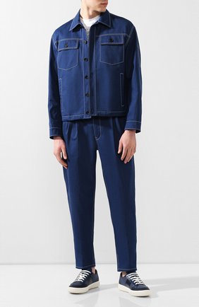 Мужская джинсовая куртка PRADA синего цвета по цене 97000 руб., арт. GEB181-1VMN-F0E93-201 | Фото 2 Мужская джинсовая куртка PRADA синего цвета, арт. GEB181-1VMN-F0E93-201 | Фото 2