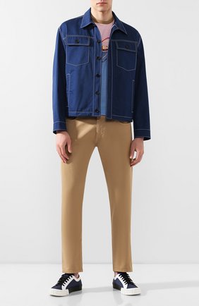 Мужской хлопковые брюки PRADA бежевого цвета по цене 38000 руб., арт. GEP178-1P8S-F0BAM-192 | Фото 2 Мужской хлопковые брюки PRADA бежевого цвета, арт. GEP178-1P8S-F0BAM-192 | Фото 2