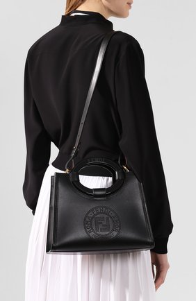 Женская сумка runaway small FENDI черного цвета по цене 159000 руб., арт. 8BH353 A8SL | Фото 2 Женская сумка runaway small FENDI черного цвета, арт. 8BH353 A8SL | Фото 2