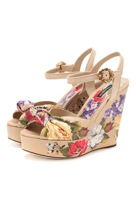 Женские кожаные босоножки bianca DOLCE & GABBANA бежевого цвета по цене 97600 руб., арт. CZ0219/AX741 | Фото 1 Женские кожаные босоножки bianca DOLCE & GABBANA бежевого цвета, арт. CZ0219/AX741 | Фото 1 (Каблук тип: Танкетка; Каблук высота: Высокий; Материал внутренний: Натуральная кожа; Подошва: Платформа)