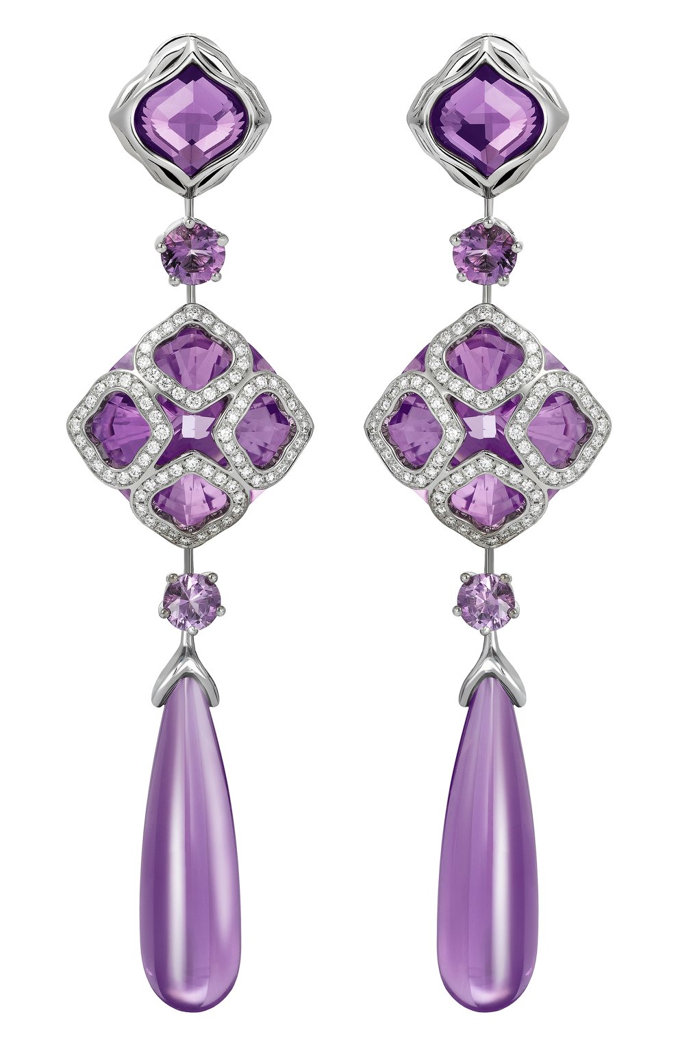 Женские серьги CHOPARD бесцветного цвета, арт. 849570-1001 | Фото 1 (Материал сплава: Белое золото; Драгоценные камни: Бриллианты)
