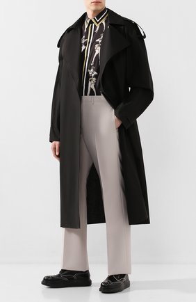 Мужской кожаные дерби ALEXANDER MCQUEEN черно-белого цвета по цене 47200 руб., арт. 586200/WHX5C | Фото 2 Мужской кожаные дерби ALEXANDER MCQUEEN черно-белого цвета, арт. 586200/WHX5C | Фото 2