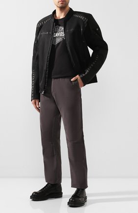 Мужские хлопковые брюки genuine motorclothes HARLEY-DAVIDSON темно-серого цвета, арт. 99055-18VM | Фото 2 (Длина (брюки, джинсы): Стандартные; Материал внешний: Хлопок; Случай: Повседневный; Стили: Кэжуэл; Силуэт М (брюки): Чиносы)