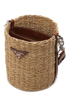 Женская сумка bucket PRADA бежевого цвета по цене 0 руб., арт. 1BE052-2DJD-F0A5T-OOO | Фото 4 Женская сумка bucket PRADA бежевого цвета, арт. 1BE052-2DJD-F0A5T-OOO | Фото 4 (Сумки-технические: Сумки через плечо, Сумки top-handle; Размер: medium; Материал: Растительное волокно)