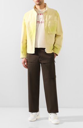 Мужская хлопковая куртка JACQUEMUS желтого цвета по цене 51900 руб., арт. 205BL05/01524 | Фото 2 Мужская хлопковая куртка JACQUEMUS желтого цвета, арт. 205BL05/01524 | Фото 2