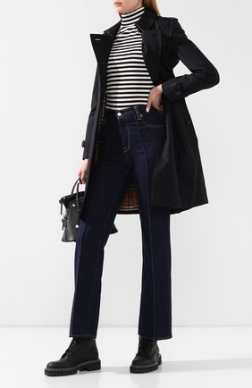 Женская водолазка из вискозы BURBERRY черно-белого цвета по цене 45200 руб., арт. 4564514 | Фото 2 Женская водолазка из вискозы BURBERRY черно-белого цвета, арт. 4564514 | Фото 2