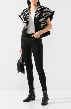 Женская джинсовая куртка VERSACE JEANS COUTURE черно-белого цвета по цене 59050 руб., арт. C0HVB92D-VDM402/HRC5X | Фото 2 Женская джинсовая куртка VERSACE JEANS COUTURE черно-белого цвета, арт. C0HVB92D-VDM402/HRC5X | Фото 2