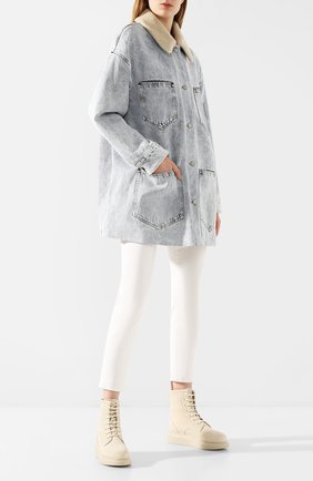 Женские замшевые ботинки ALEXANDER MCQUEEN кремвого цвета по цене 39600 руб., арт. 586394/WHXK1 | Фото 2 Женские замшевые ботинки ALEXANDER MCQUEEN кремвого цвета, арт. 586394/WHXK1 | Фото 2