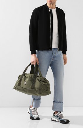 Мужская текстильная дорожная сумка nivelle MONCLER хаки цвета по цене 44000 руб., арт. F1-09A-7A700-00-02SCN | Фото 2 Мужская текстильная дорожная сумка nivelle MONCLER хаки цвета, арт. F1-09A-7A700-00-02SCN | Фото 2