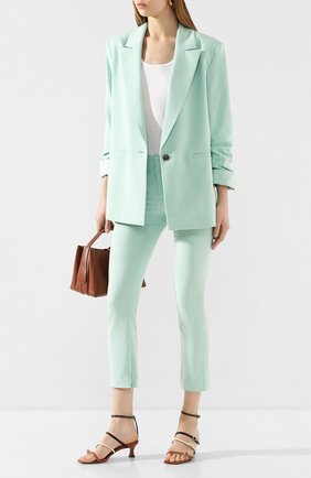 Женские брюки ALICE + OLIVIA светло-зеленого цвета по цене 26650 руб., арт. CC002261102 | Фото 2 Женские брюки ALICE + OLIVIA светло-зеленого цвета, арт. CC002261102 | Фото 2
