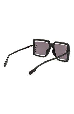 Женские солнцезащитные очки KENZO черного цвета по цене 13700 руб., арт. KZ40049U 02A | Фото 4 Женские солнцезащитные очки KENZO черного цвета, арт. KZ40049U 02A | Фото 4