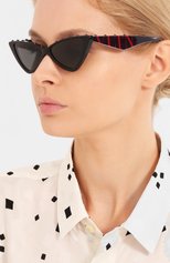 Женские солнцезащитные очки VALENTINO черного цвета, арт. 4064-500187 | Фото 2 (Региональные ограничения белый список (Axapta Mercury): RU; Тип очков: С/з; Оптика Гендер: оптика-женское; Очки форма: Cat-eye)