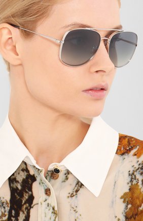 Женские солнцезащитные очки OLIVER PEOPLES серого цвета по цене 25300 руб., арт. 1272S-50366I | Фото 2 Женские солнцезащитные очки OLIVER PEOPLES серого цвета, арт. 1272S-50366I | Фото 2