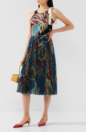 Женский шелковый топ REDVALENTINO черного цвета по цене 41450 руб., арт. TR0AE0J0/519 | Фото 2 Женский шелковый топ REDVALENTINO черного цвета, арт. TR0AE0J0/519 | Фото 2