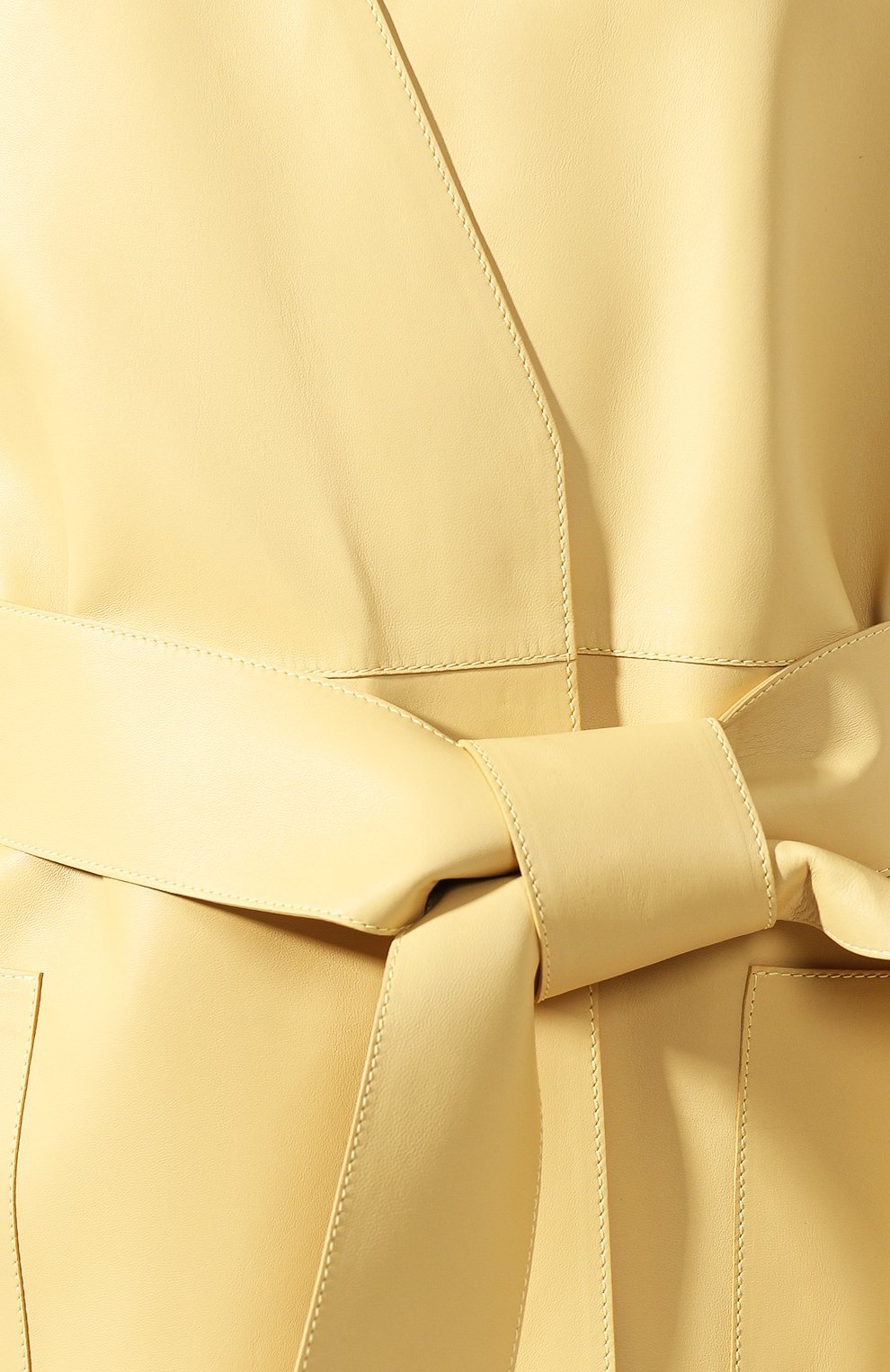 Женское кожаное пальто LOEWE желтого цвета, арт. S540336X48 | Фото 5 (Рукава: Длинные; Длина (верхняя одежда): До колена; 1-2-бортные: Однобортные; Материал внешний: Натуральная кожа; Женское Кросс-КТ: Замша и кожа)