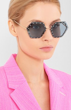 Женские солнцезащитные очки VALENTINO голубого цвета по цене 32750 руб., арт. 2035-300380 | Фото 2 Женские солнцезащитные очки VALENTINO голубого цвета, арт. 2035-300380 | Фото 2