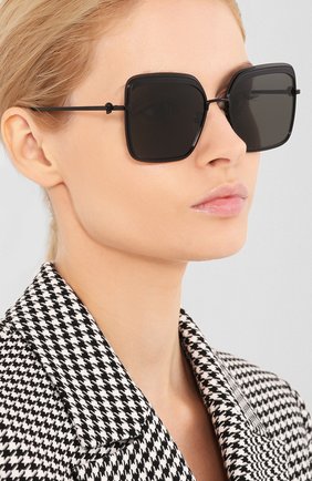 Женские солнцезащитные очки ALEXANDER MCQUEEN черного цвета по цене 32250 руб., арт. AM0222SK-001 | Фото 2 Женские солнцезащитные очки ALEXANDER MCQUEEN черного цвета, арт. AM0222SK-001 | Фото 2