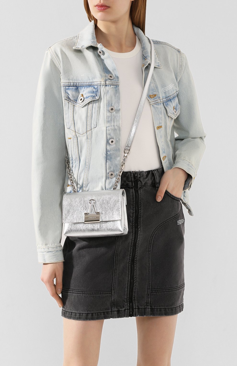 Женская сумка soft small OFF-WHITE серебряного цвета по цене 68000 руб., арт. 0WNA121S20LEA0027200 | Фото 2 Женская сумка soft small OFF-WHITE серебряного цвета, арт. 0WNA121S20LEA0027200 | Фото 2