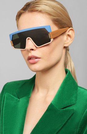 Женские солнцезащитные очки KAREN WALKER разноцветного цвета по цене 23750 руб., арт. V0RTICIST/1901861 | Фото 2 Женские солнцезащитные очки KAREN WALKER разноцветного цвета, арт. V0RTICIST/1901861 | Фото 2
