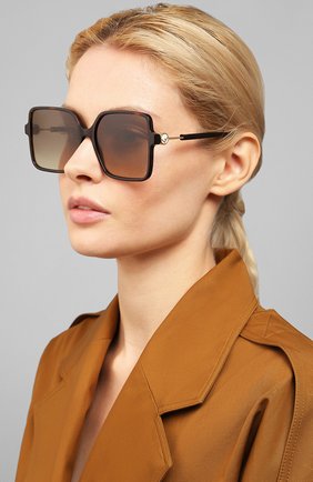 Женские солнцезащитные очки FENDI коричневого цвета по цене 18300 руб., арт. 0411 086 | Фото 2 Женские солнцезащитные очки FENDI коричневого цвета, арт. 0411 086 | Фото 2