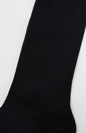 Мужские хлопковые носки TOM FORD темно-синего цвета по цене 5700 руб., арт. BUCC3/TFS981 | Фото 2 Мужские хлопковые носки TOM FORD темно-синего цвета, арт. BUCC3/TFS981 | Фото 2