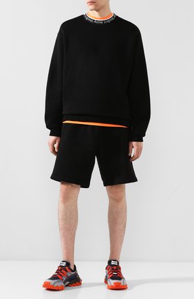 Мужской свитшот из смеси вискозы и хлопка ACNE STUDIOS черного цвета по цене 22800 руб., арт. BI0048/M | Фото 2 Мужской свитшот из смеси вискозы и хлопка ACNE STUDIOS черного цвета, арт. BI0048/M | Фото 2