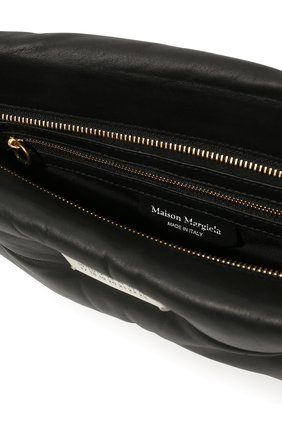 Женский клатч glam slam MAISON MARGIELA черного цвета по цене 109500 руб., арт. S56WF0095/PR818 | Фото 5 Женский клатч glam slam MAISON MARGIELA черного цвета, арт. S56WF0095/PR818 | Фото 5 (Размер: medium; Материал: Натуральная кожа; Женское Кросс-КТ: Клатч-клатчи)