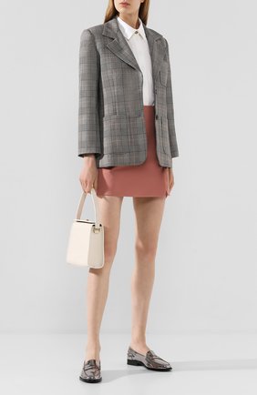 Женские кожаные пенни-лоферы TOD’S серебряного цвета по цене 39950 руб., арт. XXW16C00013PL8 | Фото 2 Женские кожаные пенни-лоферы TOD’S серебряного цвета, арт. XXW16C00013PL8 | Фото 2