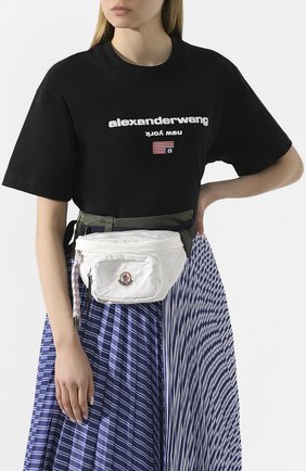 Женская поясная сумка MONCLER белого цвета по цене 35600 руб., арт. F1-09B-5M700-10-02SA9 | Фото 2 Женская поясная сумка MONCLER белого цвета, арт. F1-09B-5M700-10-02SA9 | Фото 2