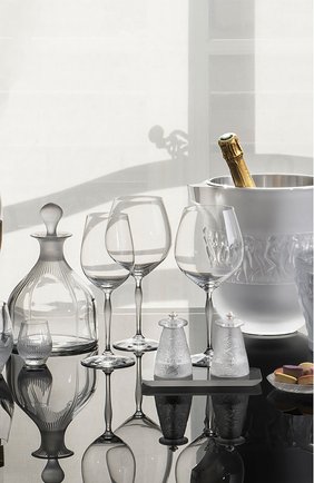 Набор из 2-х бокалов для вина burgundy 100 points LALIQUE прозрачного цвета, арт. 10331900 | Фото 2 (Интерьер_коллекция: 100 Points; Ограничения доставки: fragile-2)
