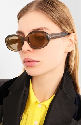 Женские солнцезащитные очки CELINE EYEWEAR хаки цвета по цене 26550 руб., арт. 40132I | Фото 2 Женские солнцезащитные очки CELINE EYEWEAR хаки цвета, арт. 40132I | Фото 2